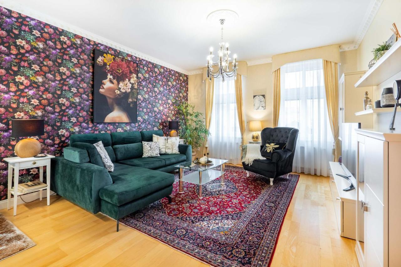 Apartment La Fleur